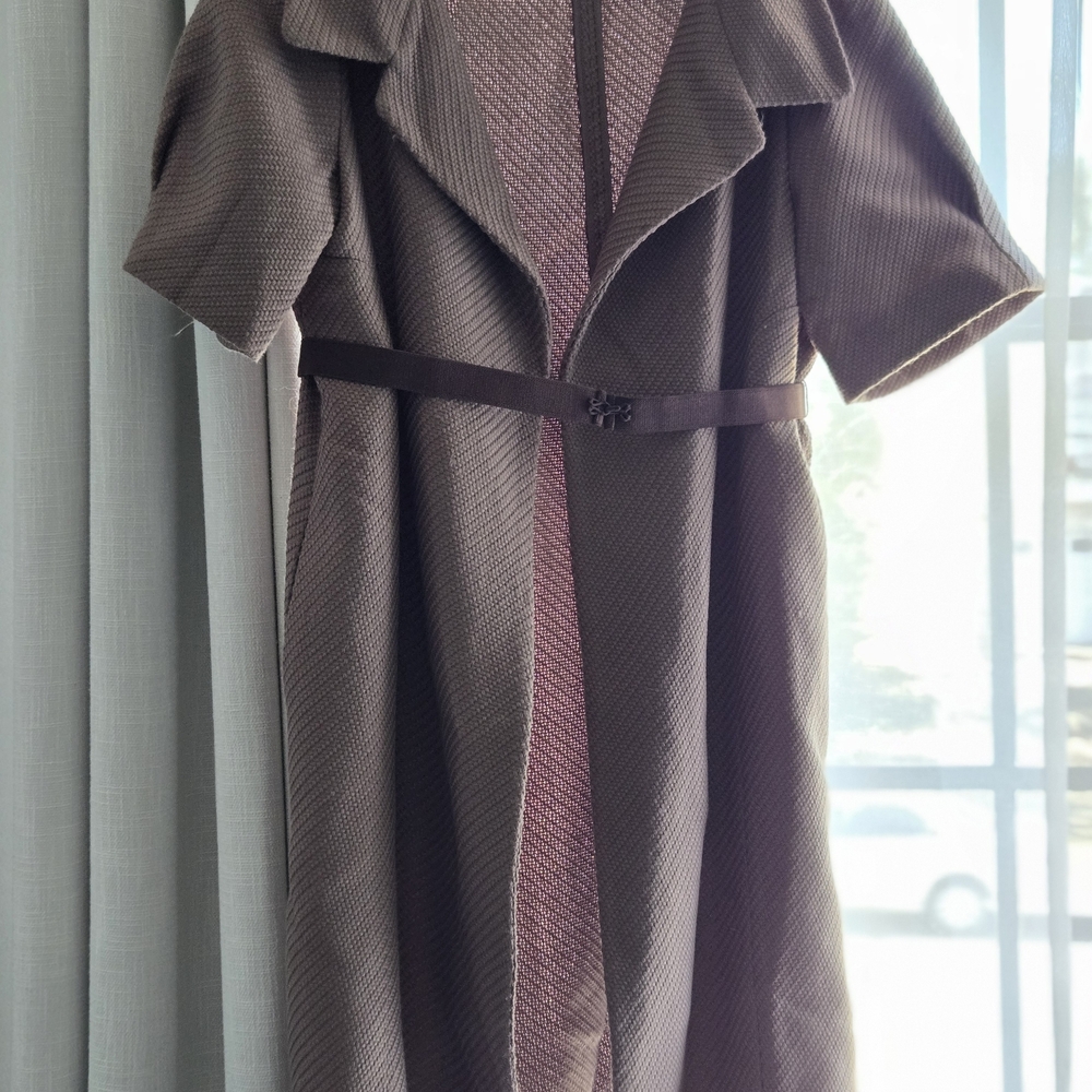 Vera Wang Textured Taupe Coat with Belt